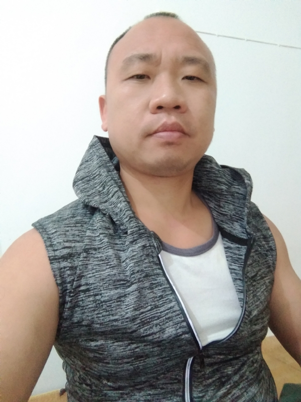 whm的第一张照片--泉州相亲服务中心
