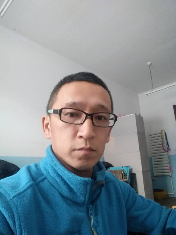 晓峰的第三张照片--泉州相亲服务中心