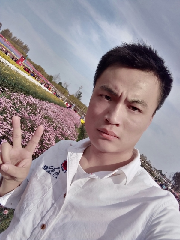 心碎无痕的第二张照片--泉州相亲服务中心