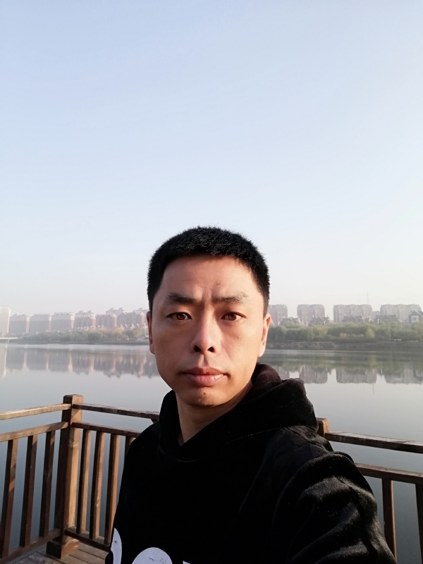 蓝颜的第一张照片--泉州相亲服务中心