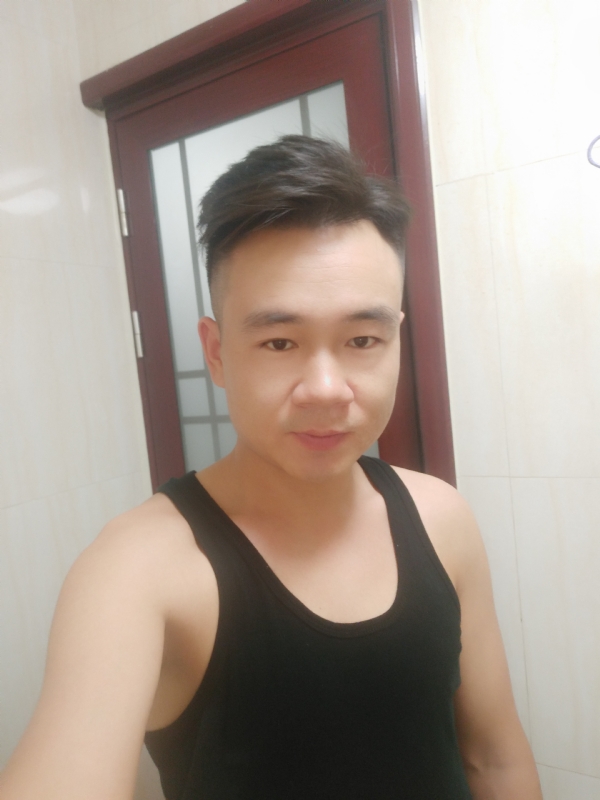 浮生若梦的第一张照片--泉州相亲服务中心