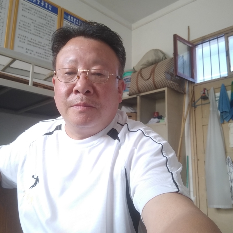咣次次的第二张照片--泉州相亲服务中心