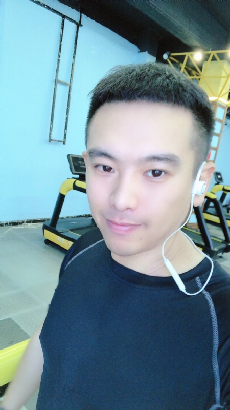 紫色天蝎的第一张照片--泉州相亲服务中心