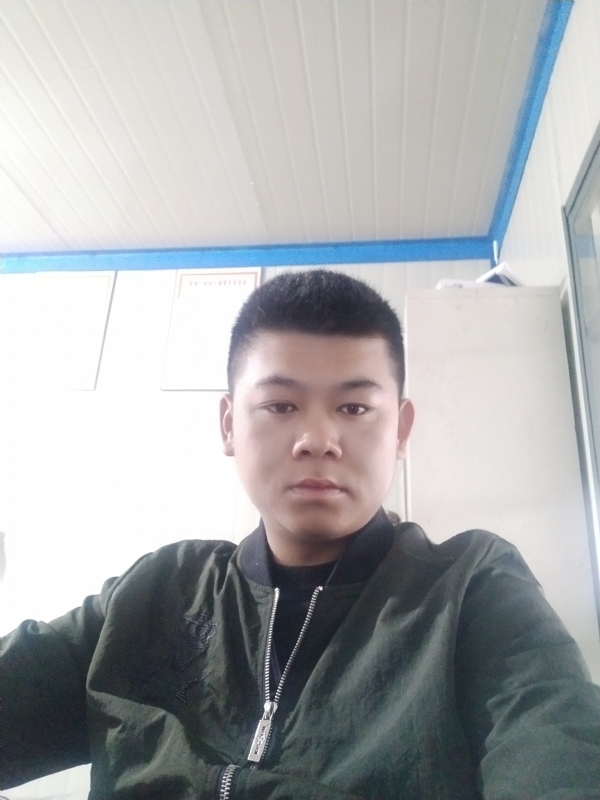 少校的第一张照片--泉州相亲服务中心