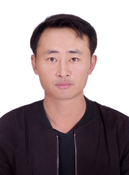 淡漠痕的第一张照片--泉州相亲服务中心