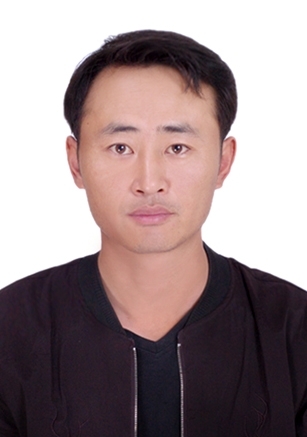 淡漠痕的第二张照片--泉州相亲服务中心
