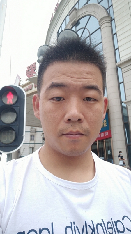 夜空的第一张照片--泉州相亲服务中心