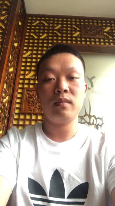 唐子龙的第二张照片--泉州相亲服务中心