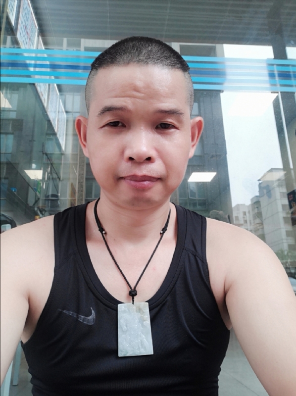 曾生的第一张照片--泉州相亲服务中心