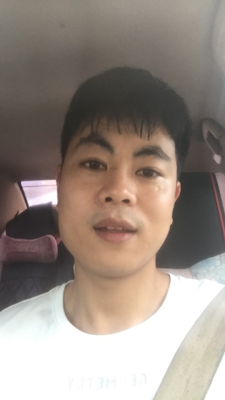 小贱哥的第一张照片--泉州相亲服务中心