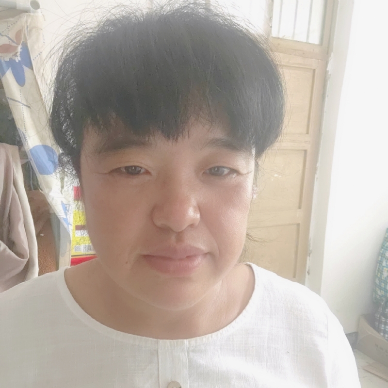 二妮的第二张照片--泉州相亲服务中心