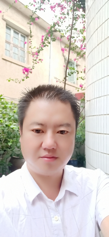 陈欢翔的第一张照片--泉州相亲服务中心