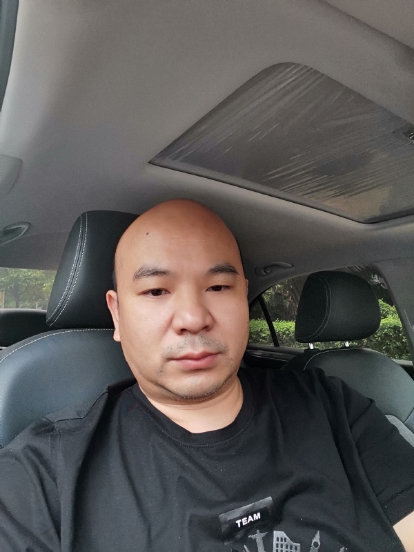 爷们已经老了的第一张照片--泉州相亲服务中心