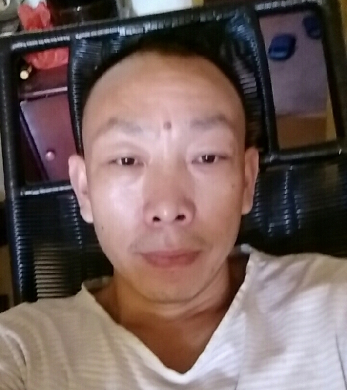 寻爱的第一张照片--泉州相亲服务中心