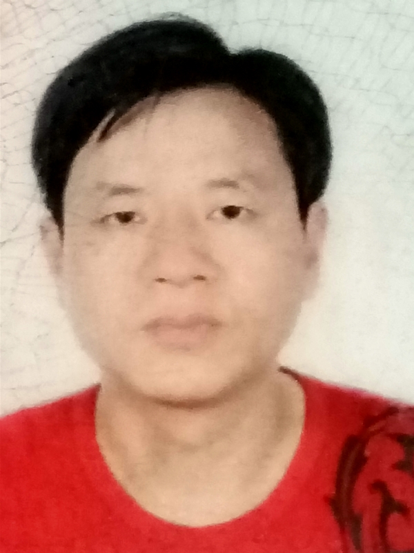 深拥你入怀的第二张照片--泉州相亲服务中心