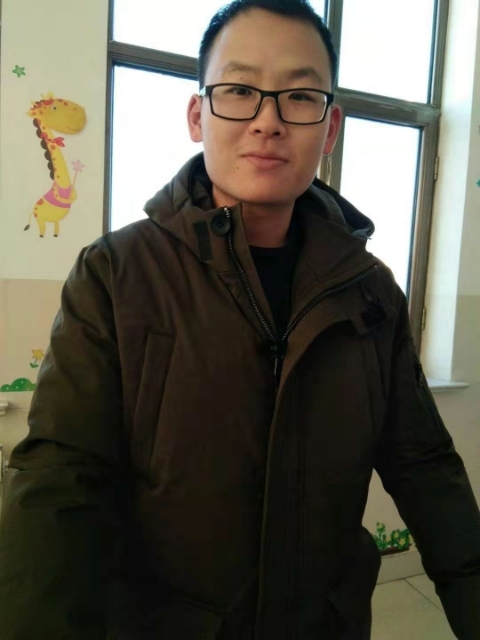 品上男人的第一张照片--泉州相亲服务中心