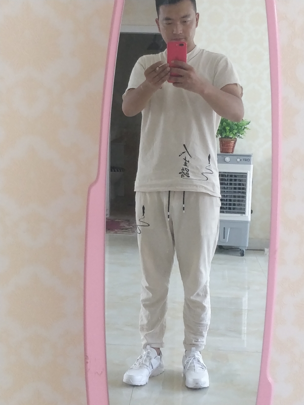 一天一根烟的第一张照片--泉州相亲服务中心