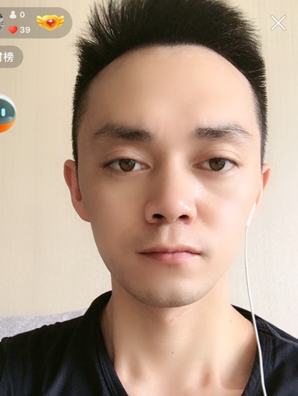 游爽的第一张照片--泉州相亲服务中心