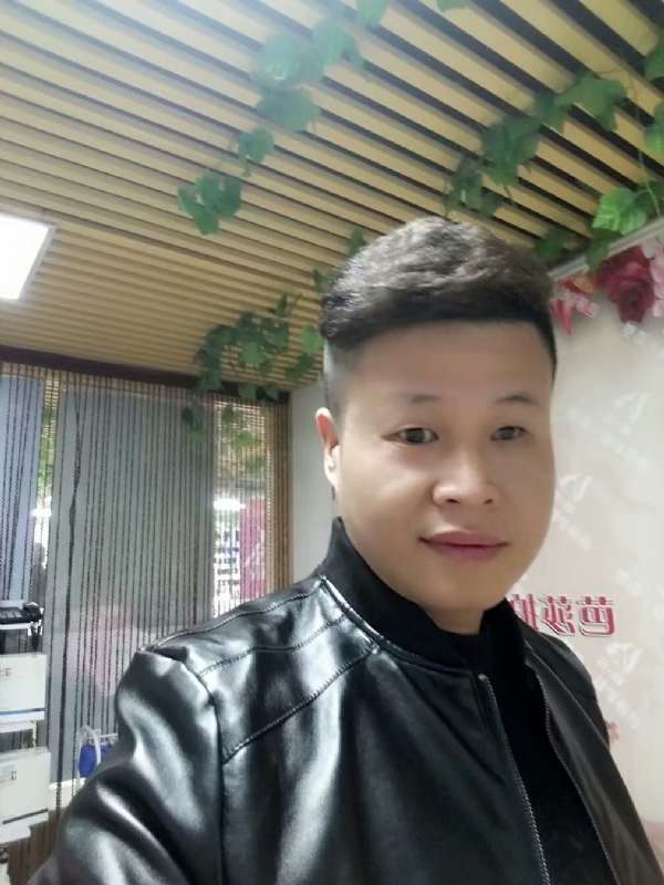 萧郎的第一张照片--泉州相亲服务中心