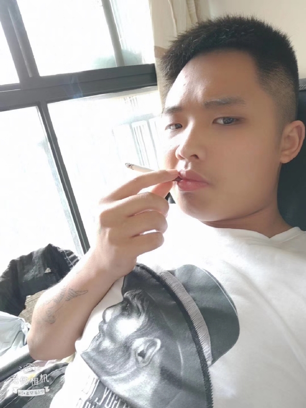 比比曾_的第三张照片--泉州相亲服务中心