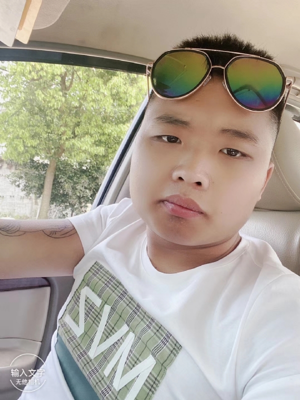 比比曾_的第四张照片--泉州相亲服务中心