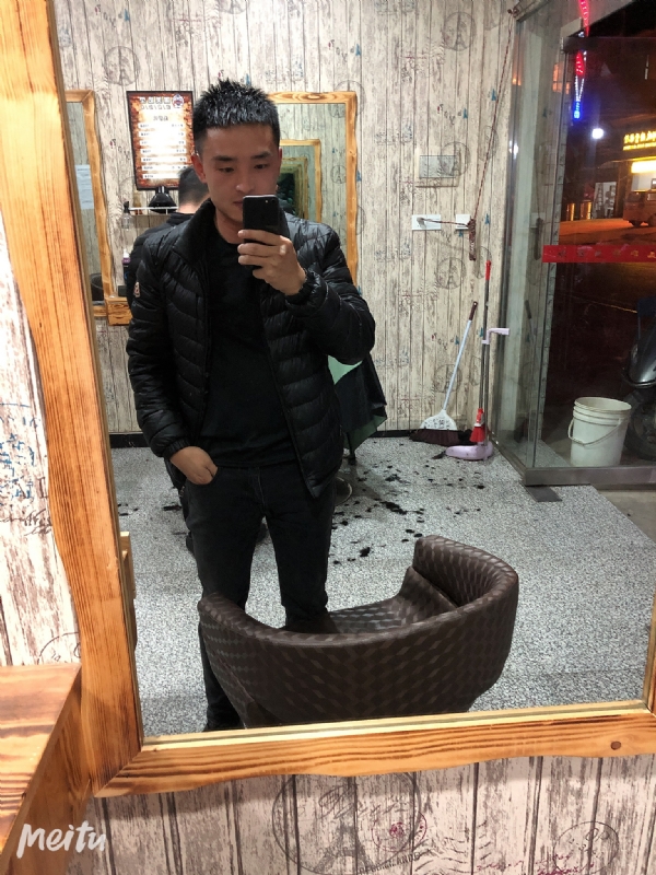 知足常乐的第三张照片--泉州相亲服务中心
