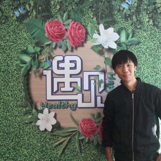 影视人~混爷张的第二张照片--泉州相亲服务中心