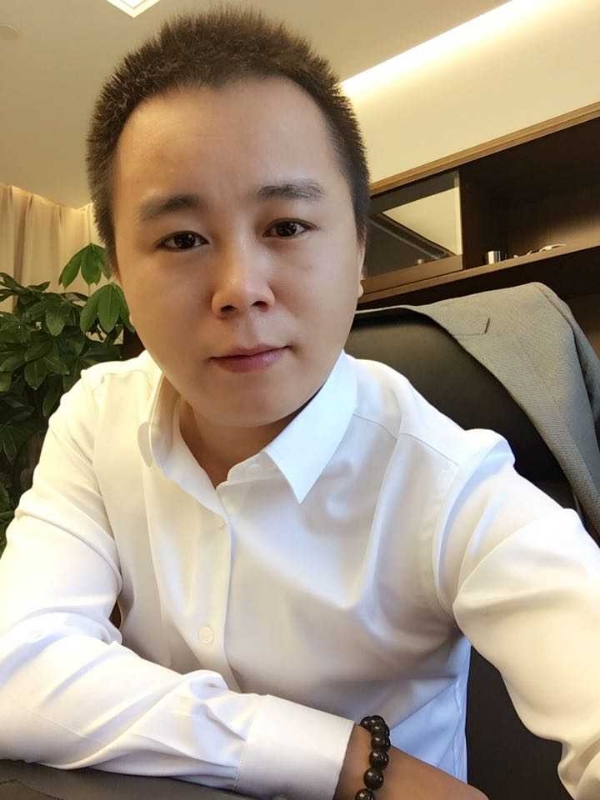 天若有情的第一张照片--泉州相亲服务中心