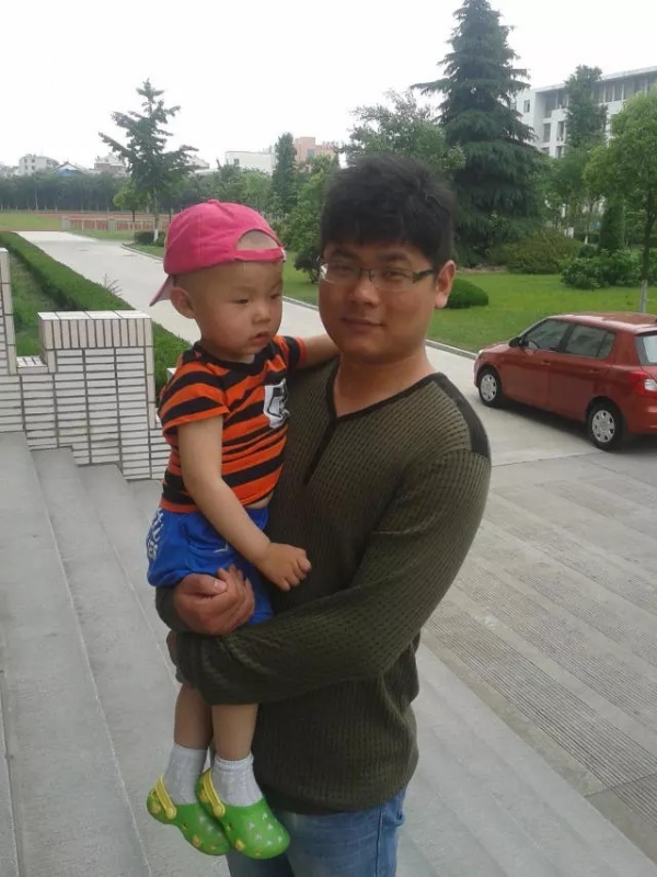 秦时明月的第一张照片--泉州相亲服务中心