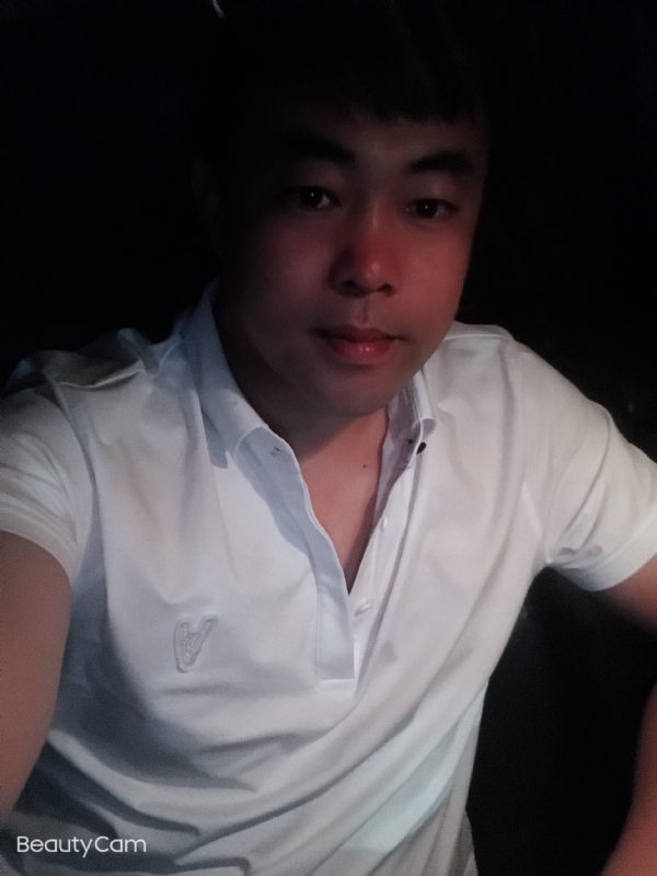 张苹果的第一张照片--泉州相亲服务中心