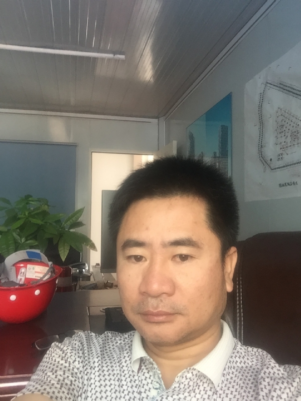 一步之遥的第一张照片--泉州相亲服务中心