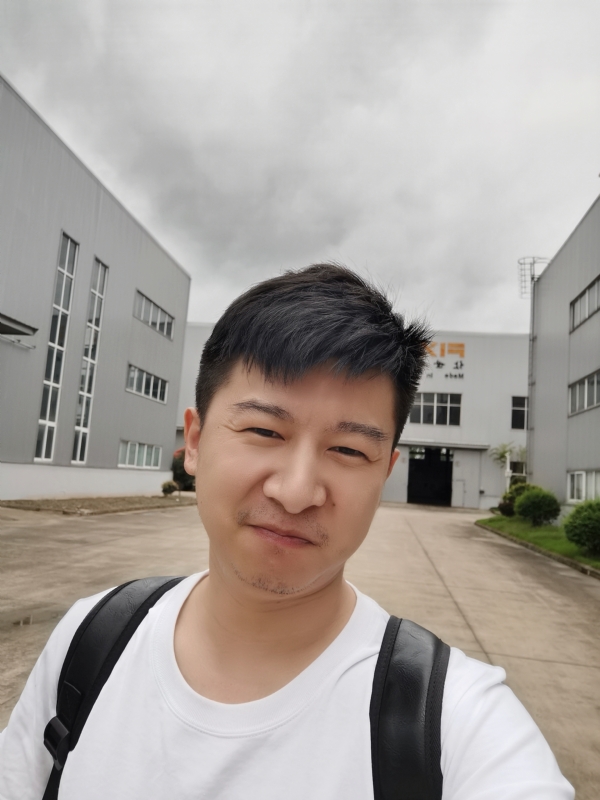 二叔的第二张照片--泉州相亲服务中心