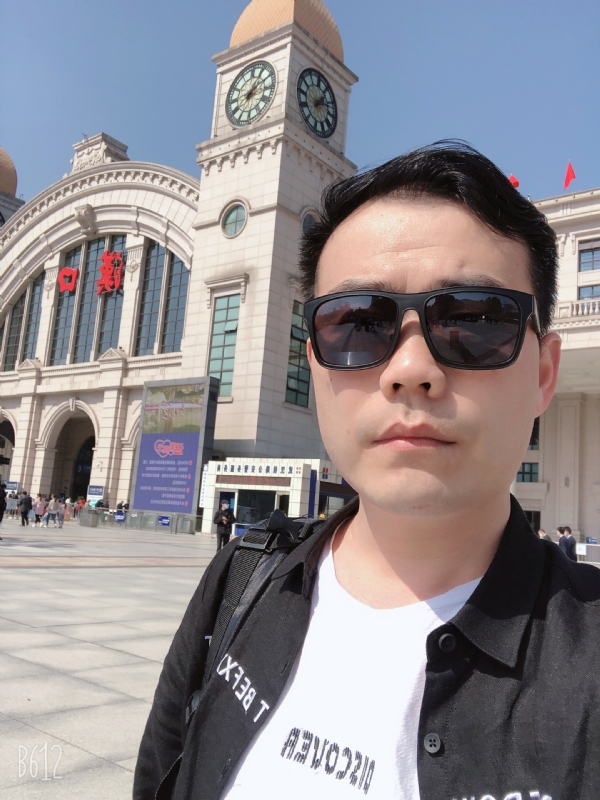 楚河畔的第一张照片--泉州相亲服务中心