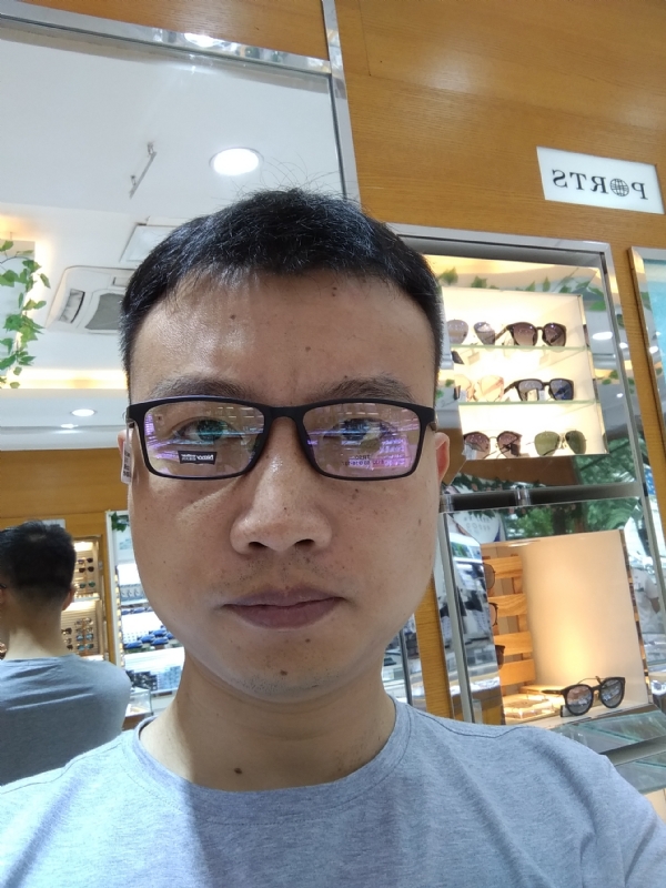 冰羽蓝的第一张照片--泉州相亲服务中心