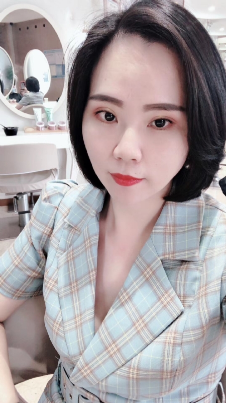 固执的第一张照片--泉州相亲服务中心
