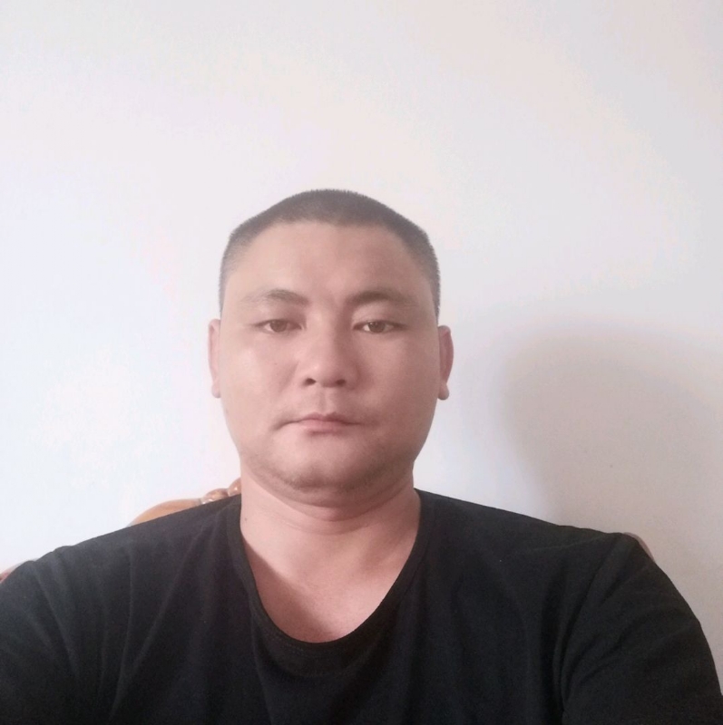 天涯沦落人的第一张照片--泉州相亲服务中心