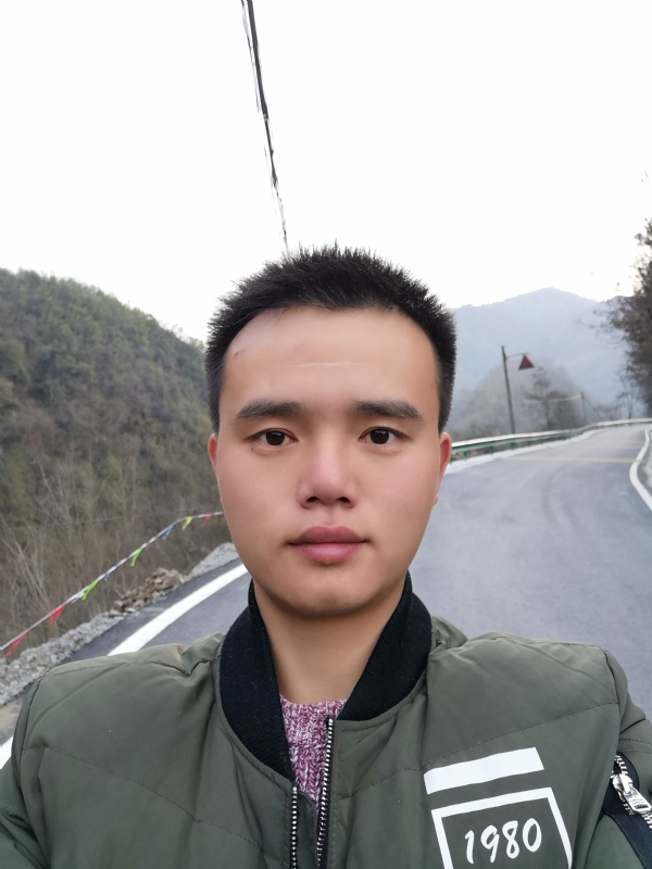 年华零落成诗的第一张照片--泉州相亲服务中心