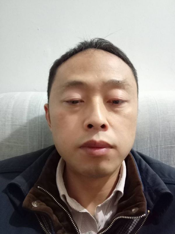 阳光的第一张照片--泉州相亲服务中心