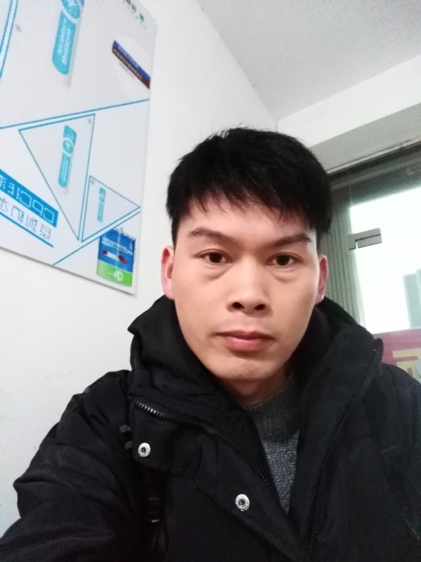 微笑的第一张照片--泉州相亲服务中心
