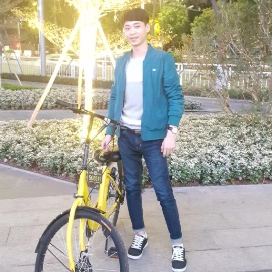 李伟的第一张照片--泉州相亲服务中心