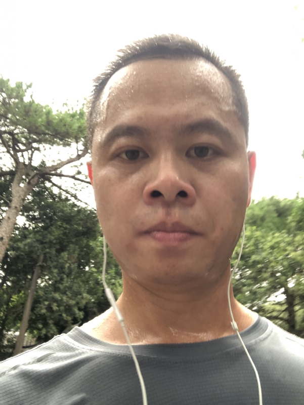 猩猩巨呃的第二张照片--泉州相亲服务中心