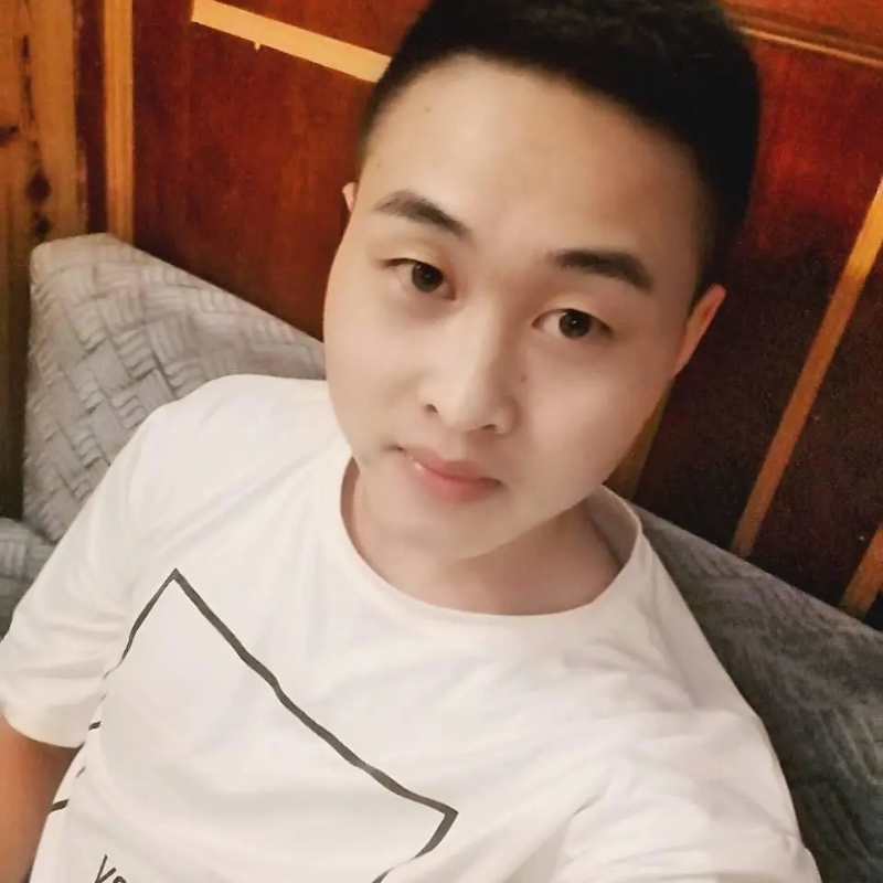 娃娃脸小爸爸的第一张照片--泉州相亲服务中心