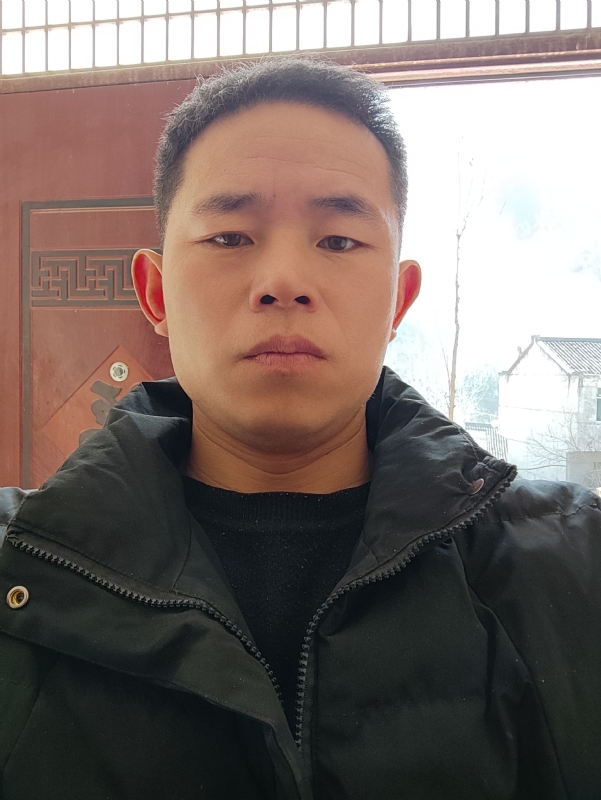 勇敢的成长的第一张照片--泉州相亲服务中心