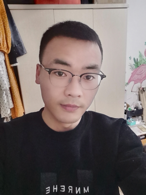 寻一个人的第一张照片--泉州相亲服务中心