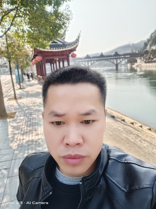 啊锦的第二张照片--泉州相亲服务中心