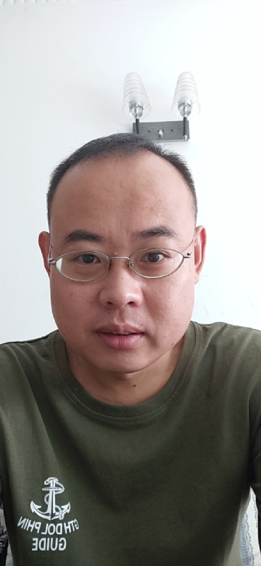虫儿飞的第一张照片--泉州相亲服务中心