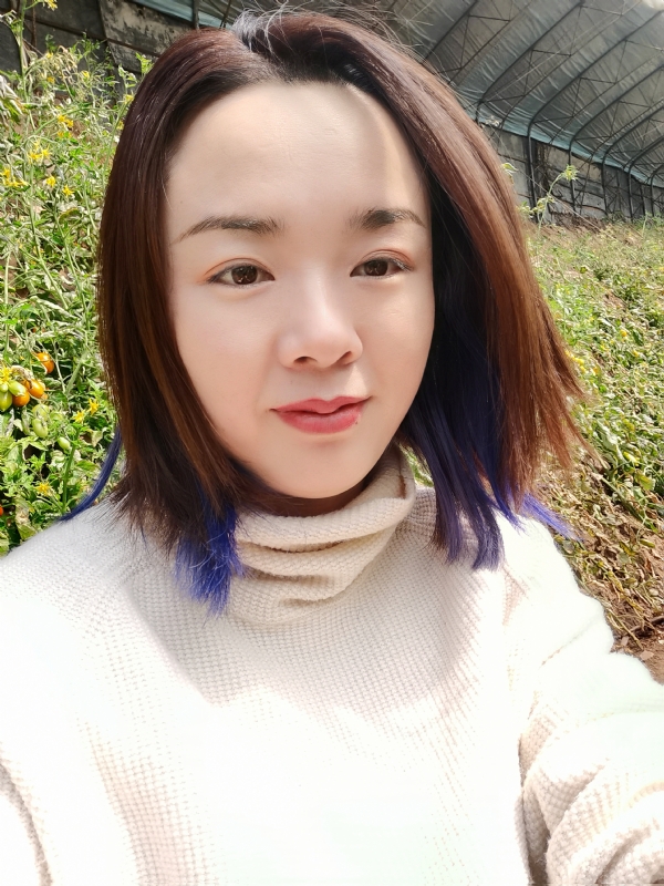 欣欣向荣的第一张照片--泉州相亲服务中心