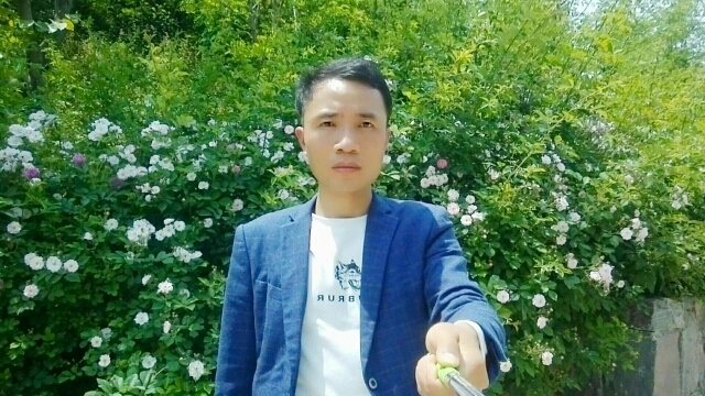 一生何求的第一张照片--泉州相亲服务中心