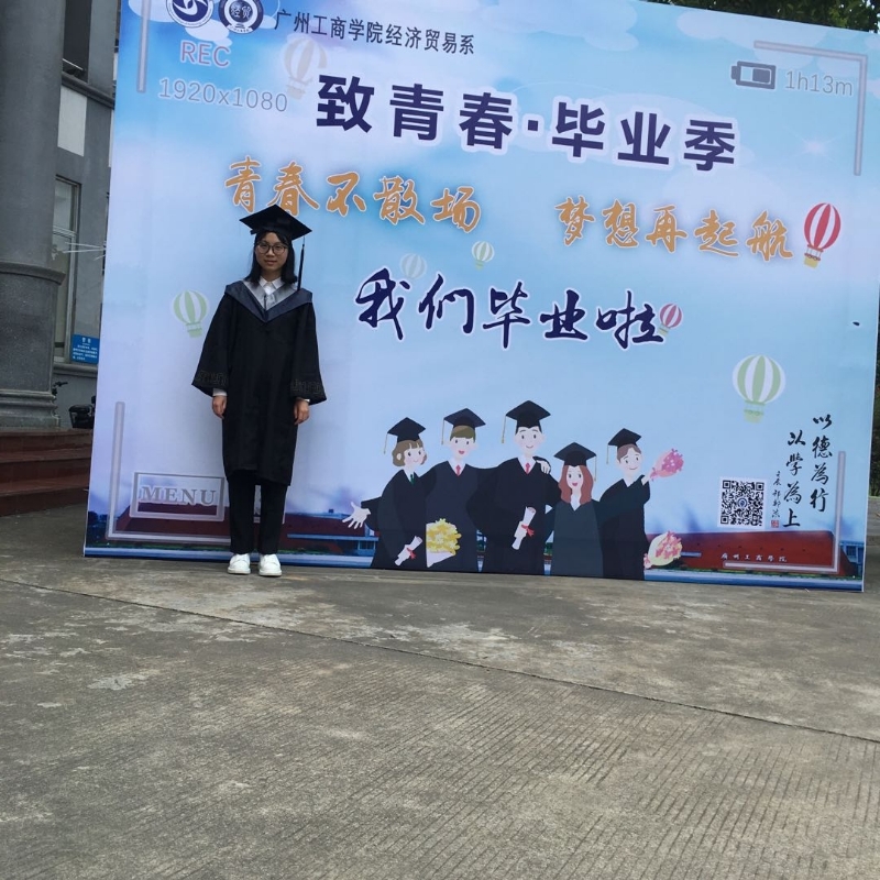 小小的第一张照片--泉州相亲服务中心
