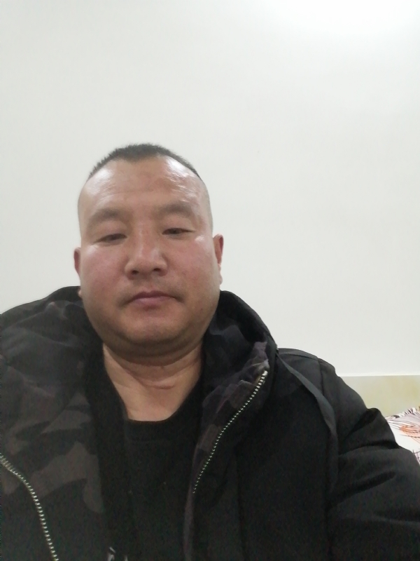 肖小江的第一张照片--泉州相亲服务中心